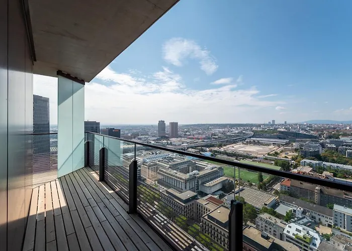 Exclusive 2br Skyline Penthouse By Hm
